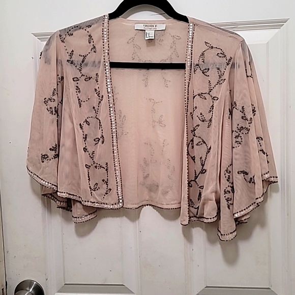 FOREVER 21 WOMEN'S CROPPED BEADED TAN CARDIGAN SIZE SMALL - Picture 2 of 7
